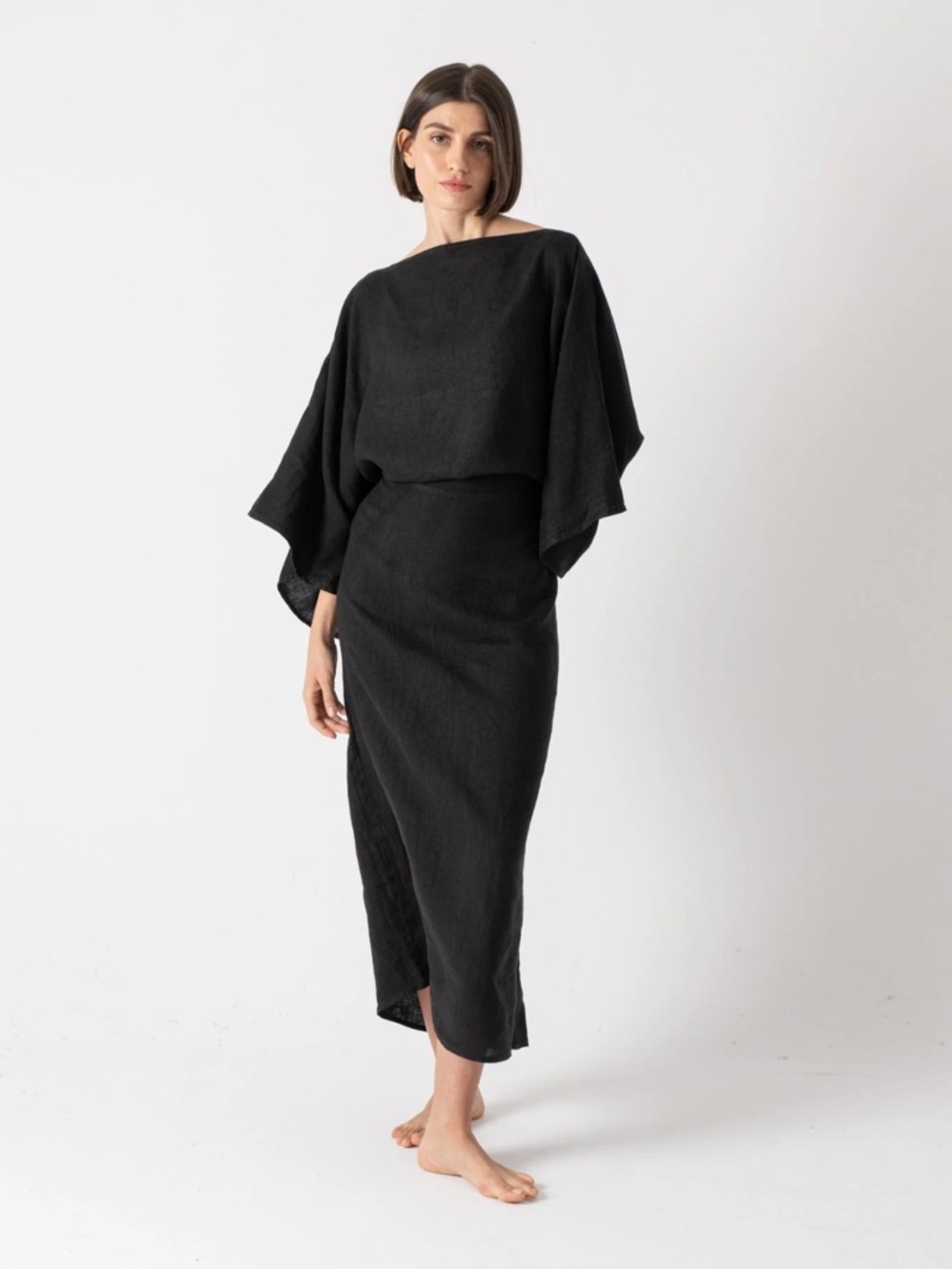 Luxmii linen dress NWT